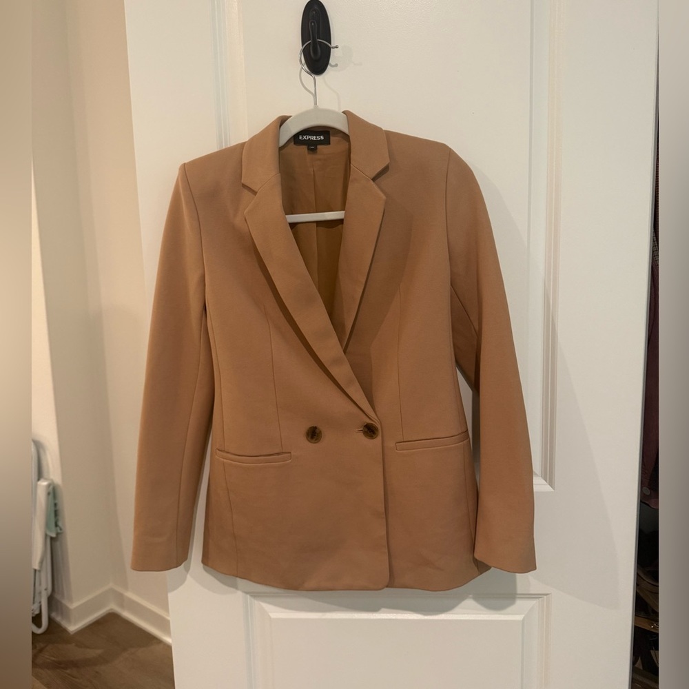 Express Tan Women's Blazer NWOT